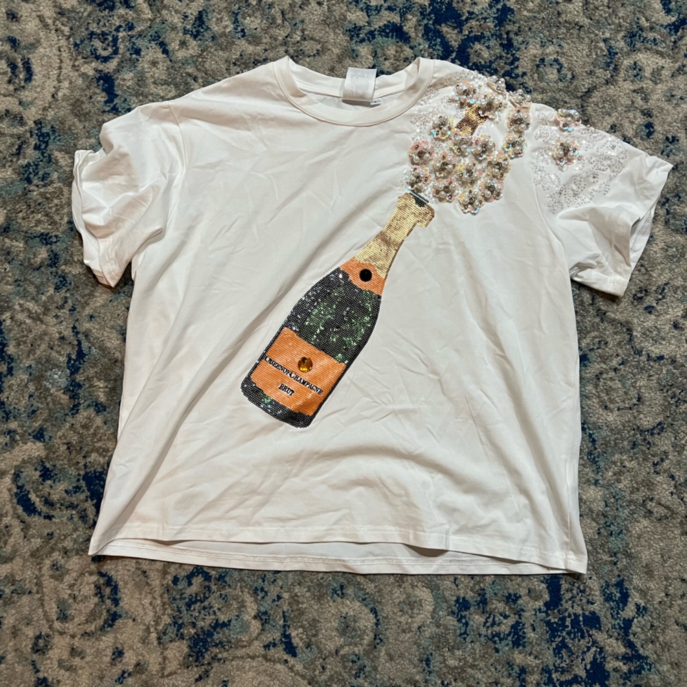 QUEEN OF SPARKLES Champagne Top